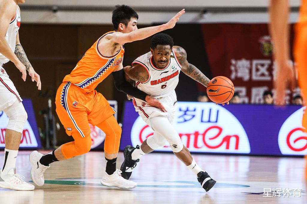 包含葡超赛程吃紧，广东宏远今晚豪取连胜，悬念犹存，团队化学反应显著的词条