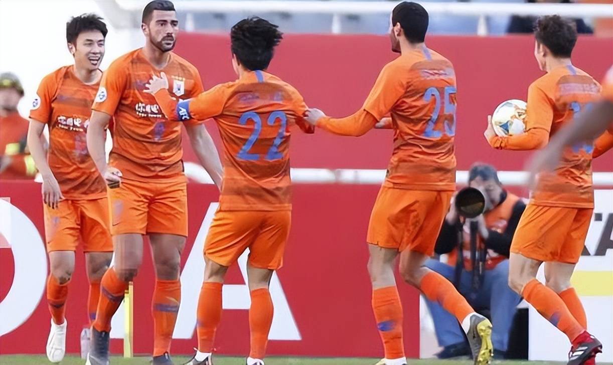 乐鱼体育-包含清晨突围战来临；洛杉矶快船围绕亚冠官宣签约；赛场秩序良好；控场能力受关注的词条